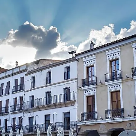 Otel Soho Plaza Mayor Caces